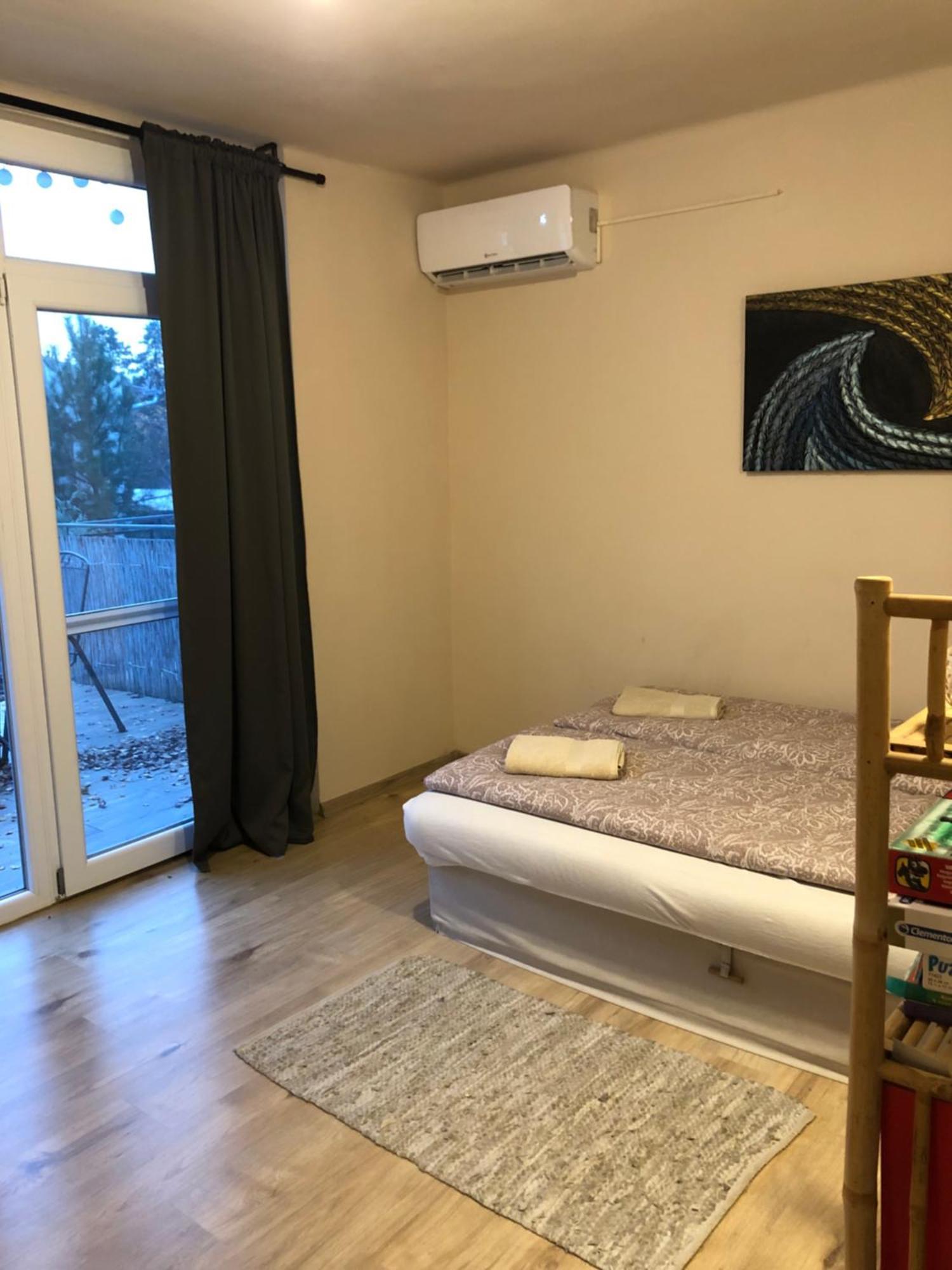 Fecske Family Jakuzzi House_65m Lake-5 Bedroom * Zamardi